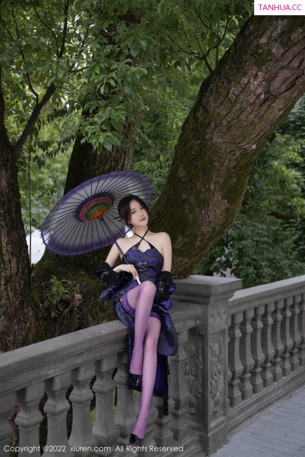 鱼子酱fish  [XiuRen]高清写真图 2022.12.30 No.6074 鱼子酱Fish 丝袜美腿第19张图片